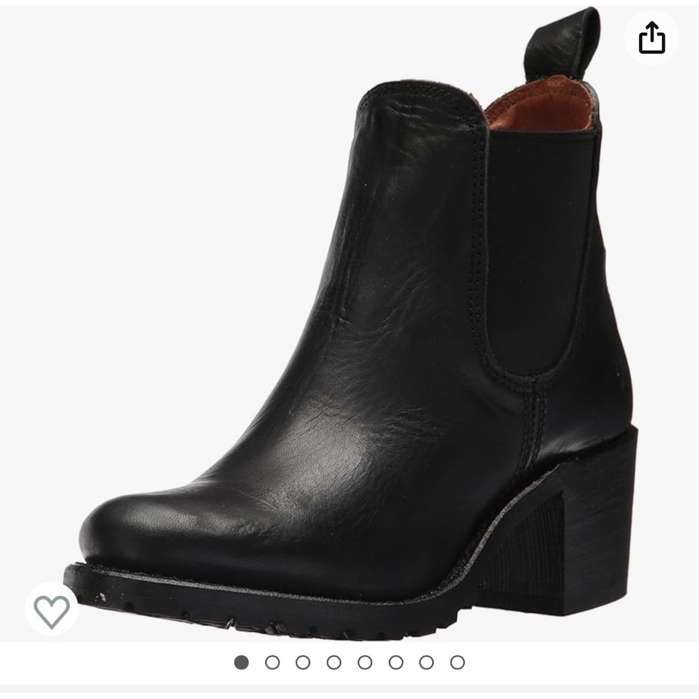 Frye Sabrina Chelsea Boots.warn once-black with black heel